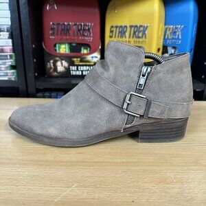 Fergalicious By Fergie Booties Zipper Belt Size 7 Tan